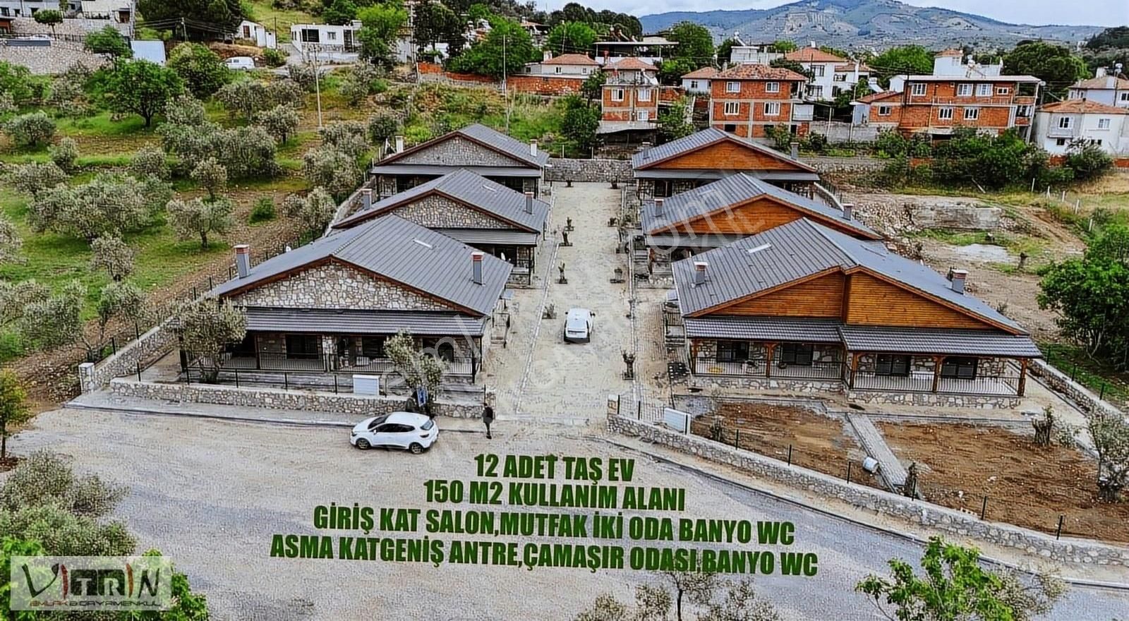 Vitrinden Oksijen Cennetinde Emsalsiz Taş Ev - Görsel 17