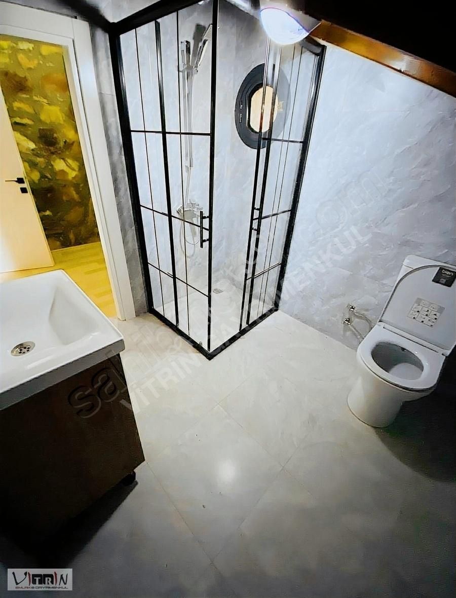 Vitrinden Oksijen Cennetinde Emsalsiz Taş Ev - Görsel 6