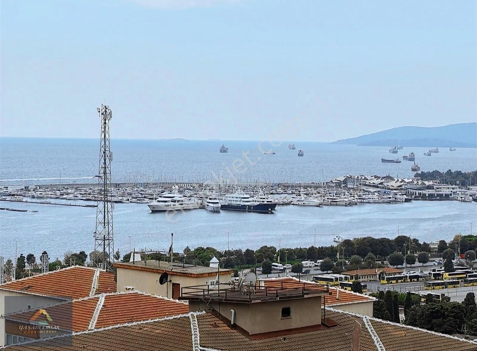 Pendik Kaynarca Satılık Daire Yaşam'dan Siltaş Marina'da Satılık Ful Deniz Manzaralı 3+1 Daire