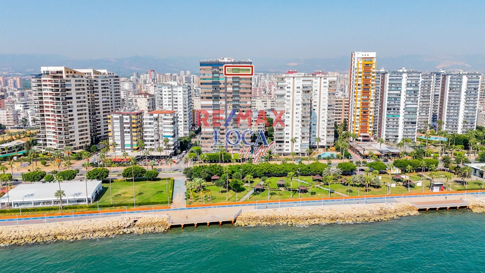 Mezitli Fatih Satılık Daire REMAX LOCA'DAN ÖZEL TASARIMLA YENİLENMİŞ DENİZ MANZARALI 5+1