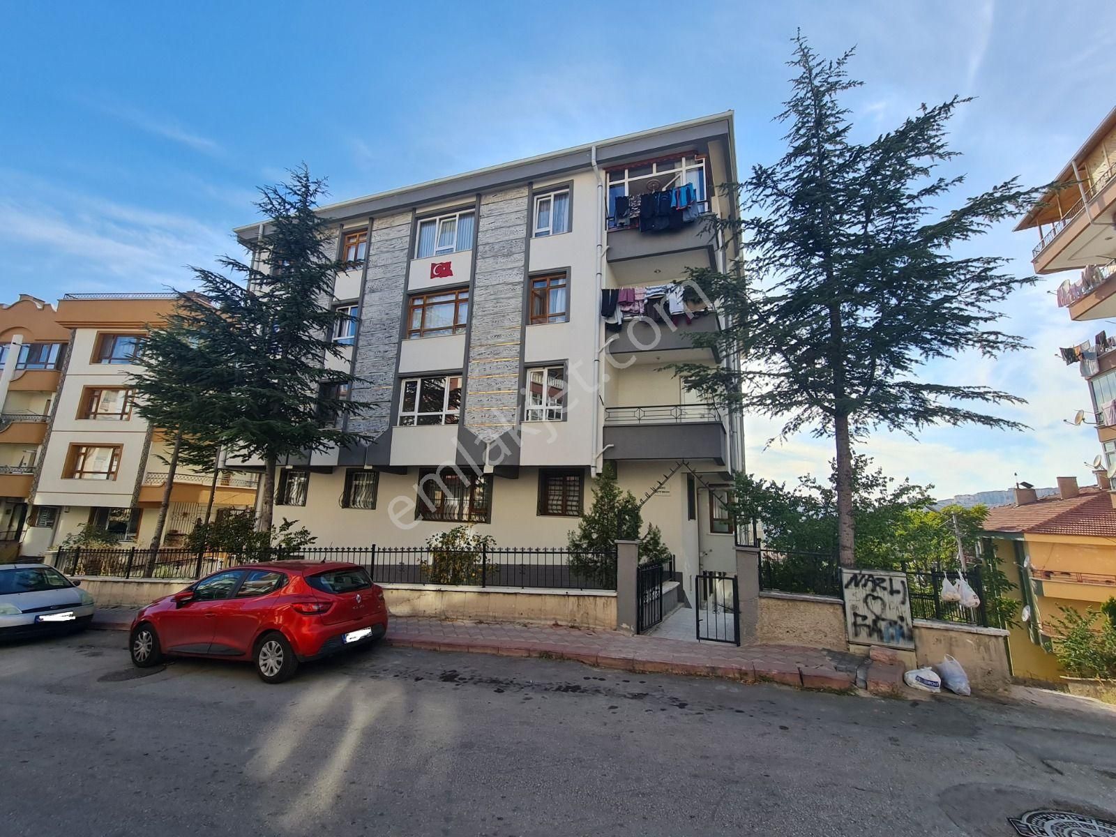 Keçiören Köşk Kiralık Daire  KEÇİÖREN KÖŞK MAHALLESİ METROYA YAKIN 3+1 KİRALIK DAİRE