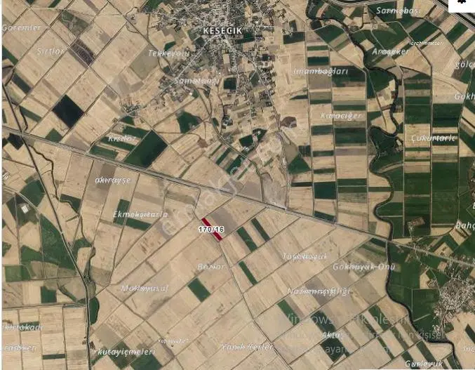 Özpınar ,dan Kisecik Satılık Sulu Tarla 4312 M2 Yolu Var 7 Km Merkeze - Görsel 2