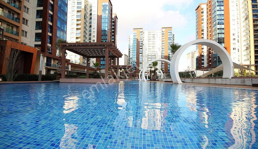 Demir Romance 3,5+1 Komple Lüks Eşyalı Satılık - Görsel 26