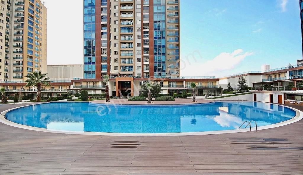 Demir Romance 3,5+1 Komple Lüks Eşyalı Satılık - Görsel 3