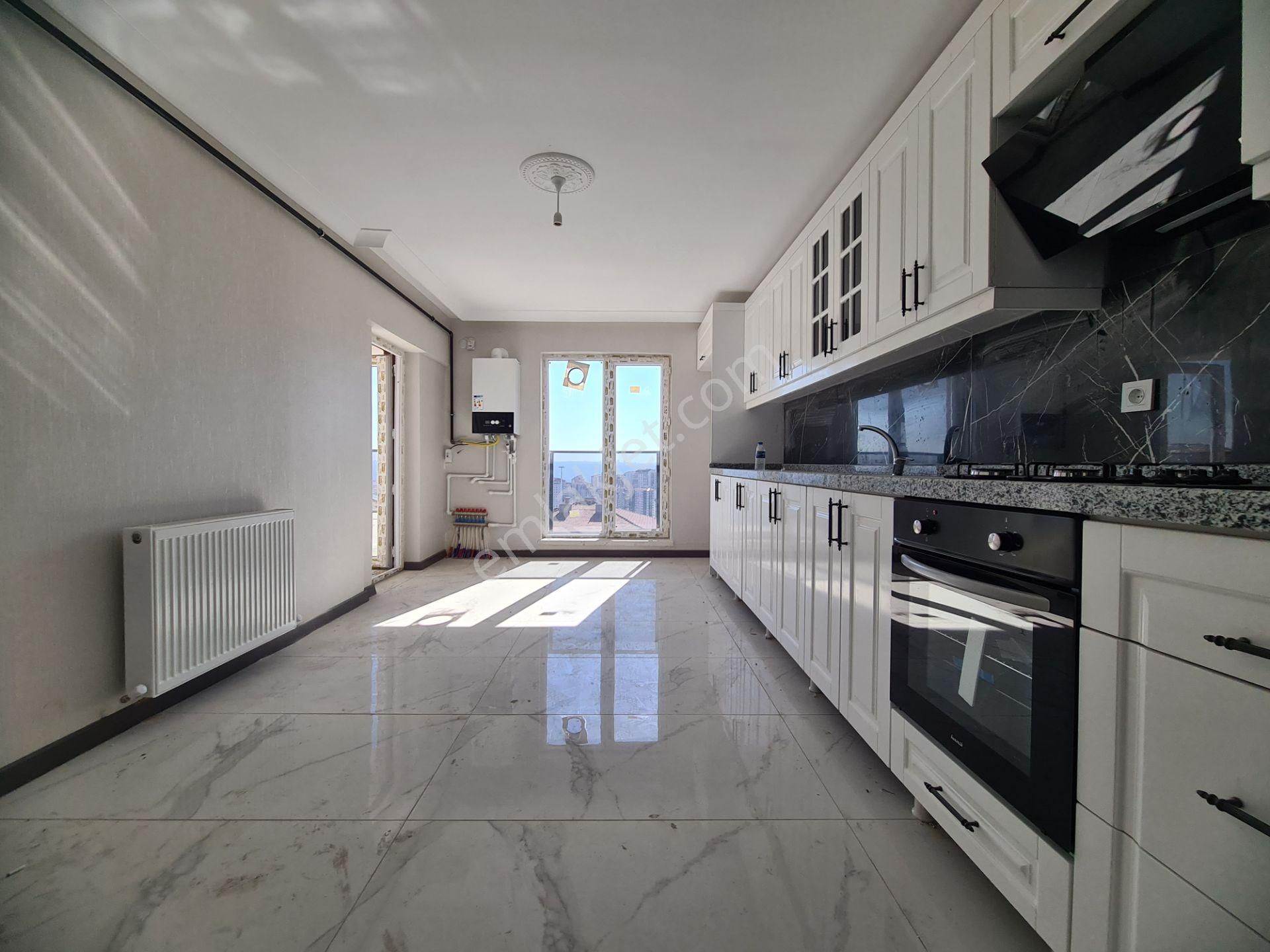 Keçiören Ayvalı Satılık Daire  PANORAMİK ŞEHİR MANZARALI FULL YAPILI + KİLERLİ 165m² SIFIR 3+1