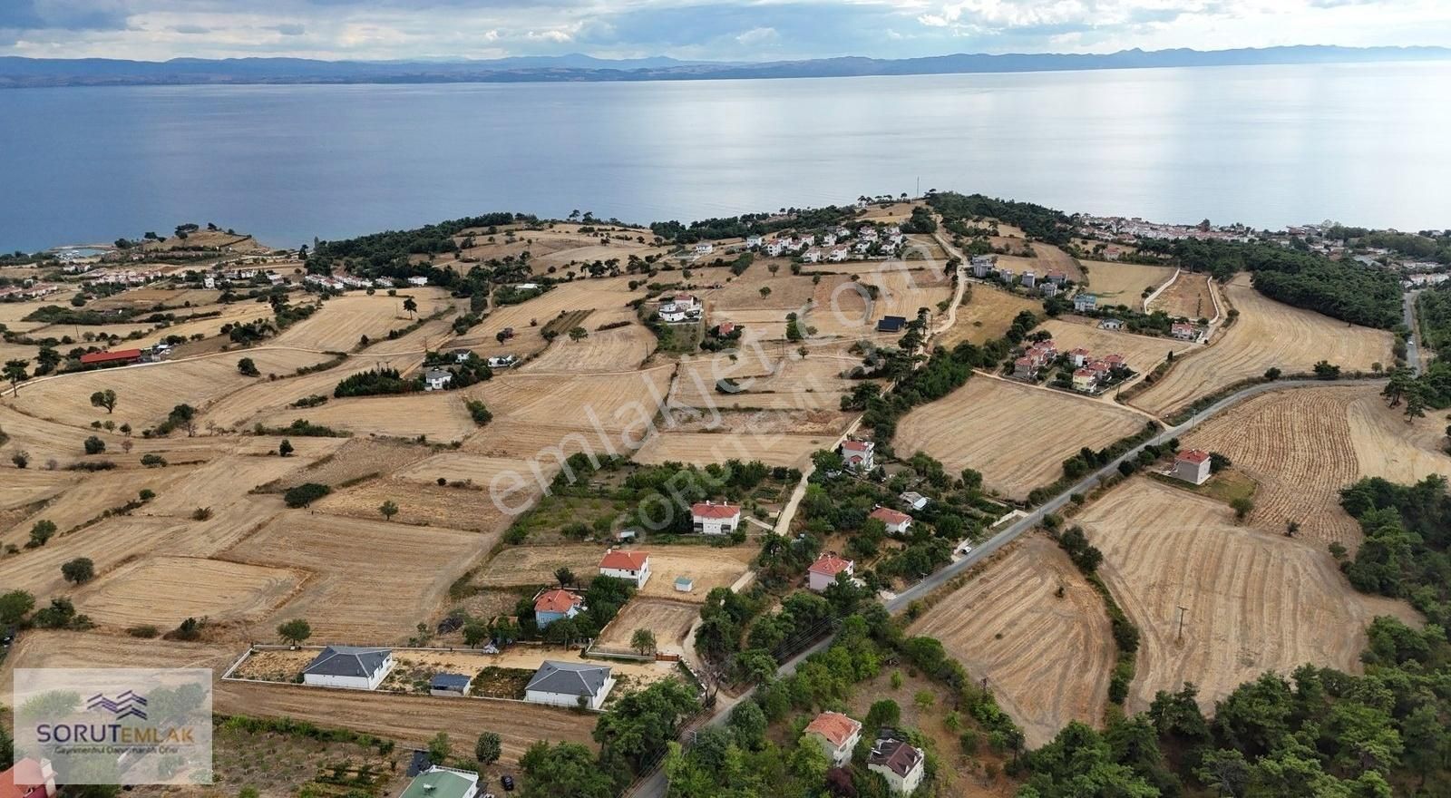 Keşan Gökçetepe Köyü (Merkez Mevki) Satılık Tarla Gökçetepe Sahil'de Eşsiz Doğasıyla Satılık 800 M2 Bağ Yeri