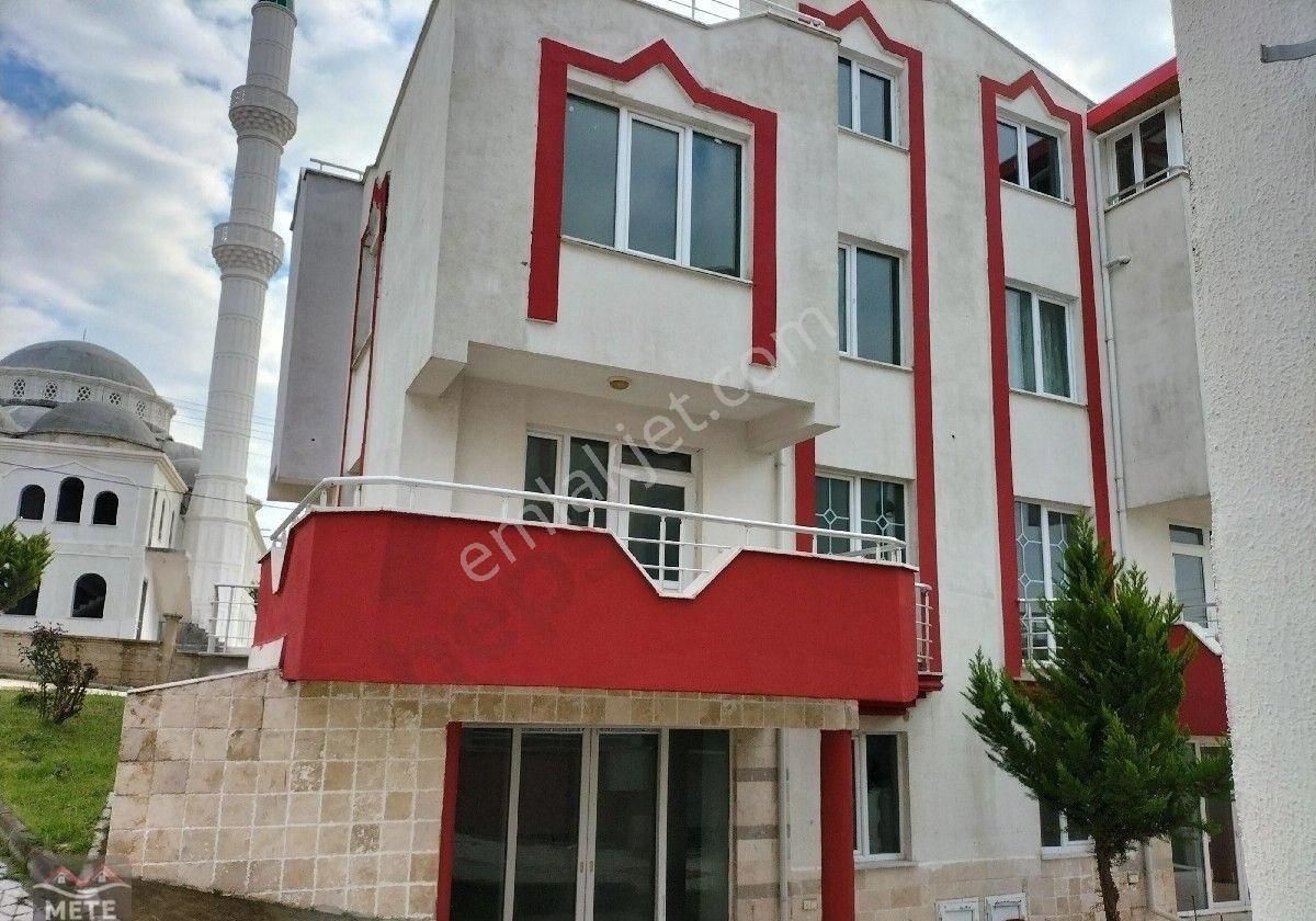 Karesi Kuva-İ Milliye Kiralık Villa EŞYALI KİRALIK 6+2 VİLLA