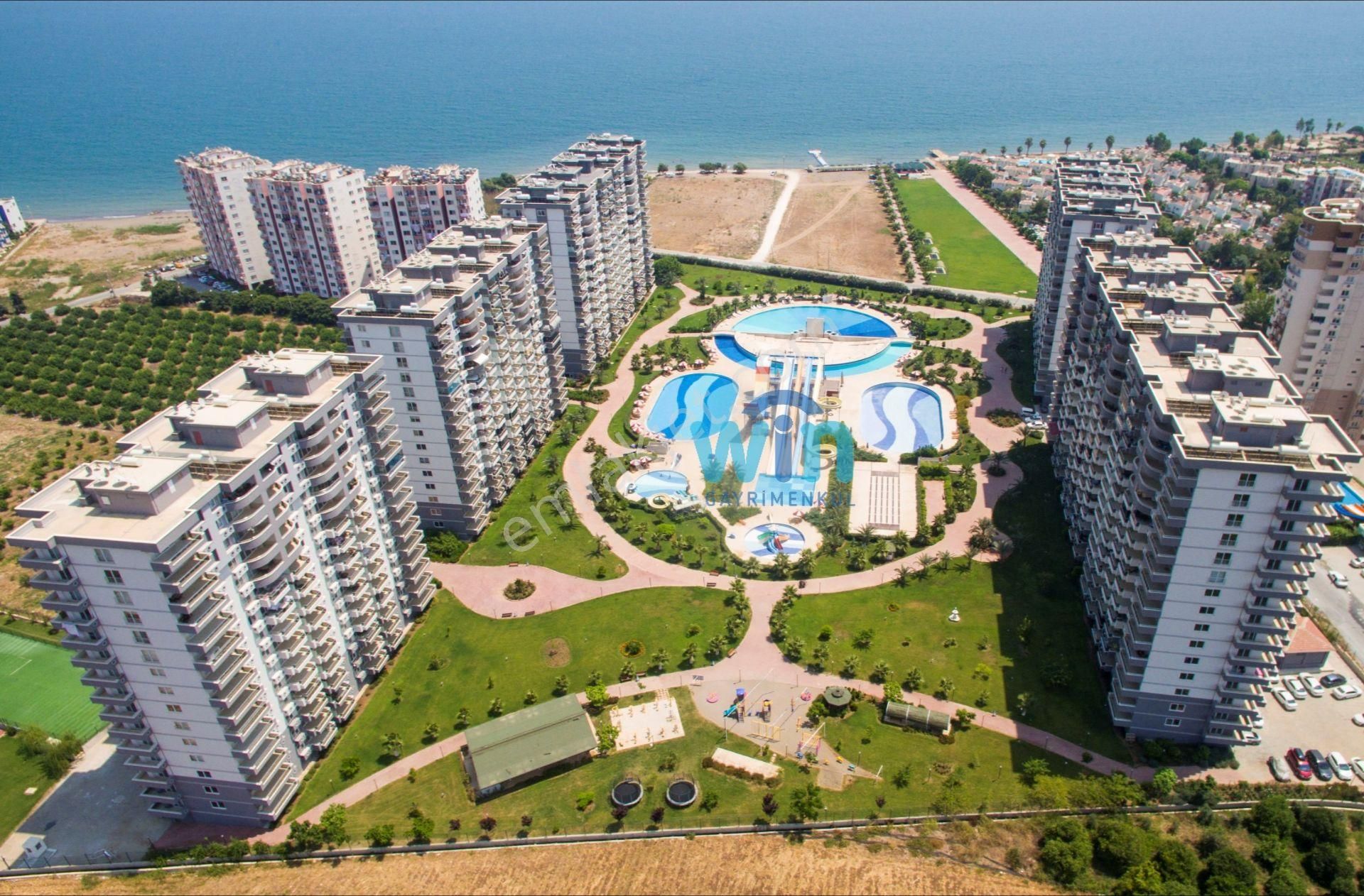 Erdemli Çeşmeli Satılık Yazlık  WİN'DEN LİPARİS SUNFLOWERS 1'DE FULL EŞYALI SATILIK 2+1 DAİRE