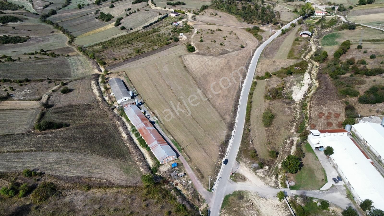 Remax Palas'tan Kandıra Akıncı Mh. Satılık Tarla - Görsel 5