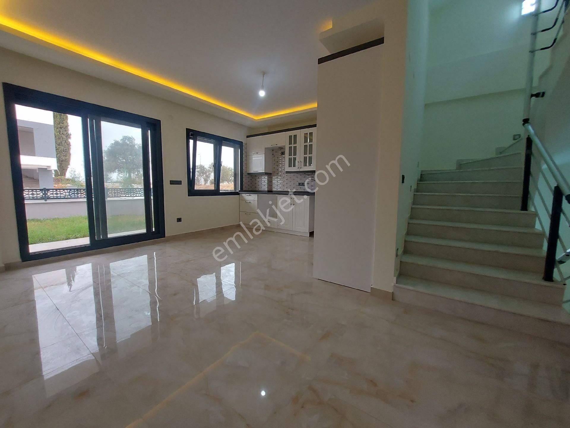 Didim Hisar Mh. 4+1 Müstakil Bahçeli Yol Cepheli Forlex Villa - Görsel 7