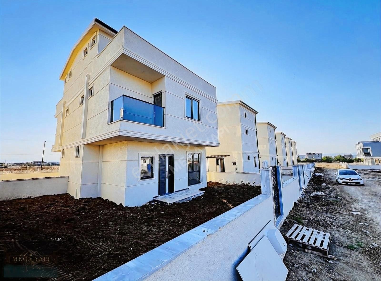 Marmaraereğlisi Yeniçiftlik Satılık Villa MEGA YAPIDAN 210 M² ALIRKEN KAZANABİLECEĞİNİZ FIRSAT 4+1 VİLLA