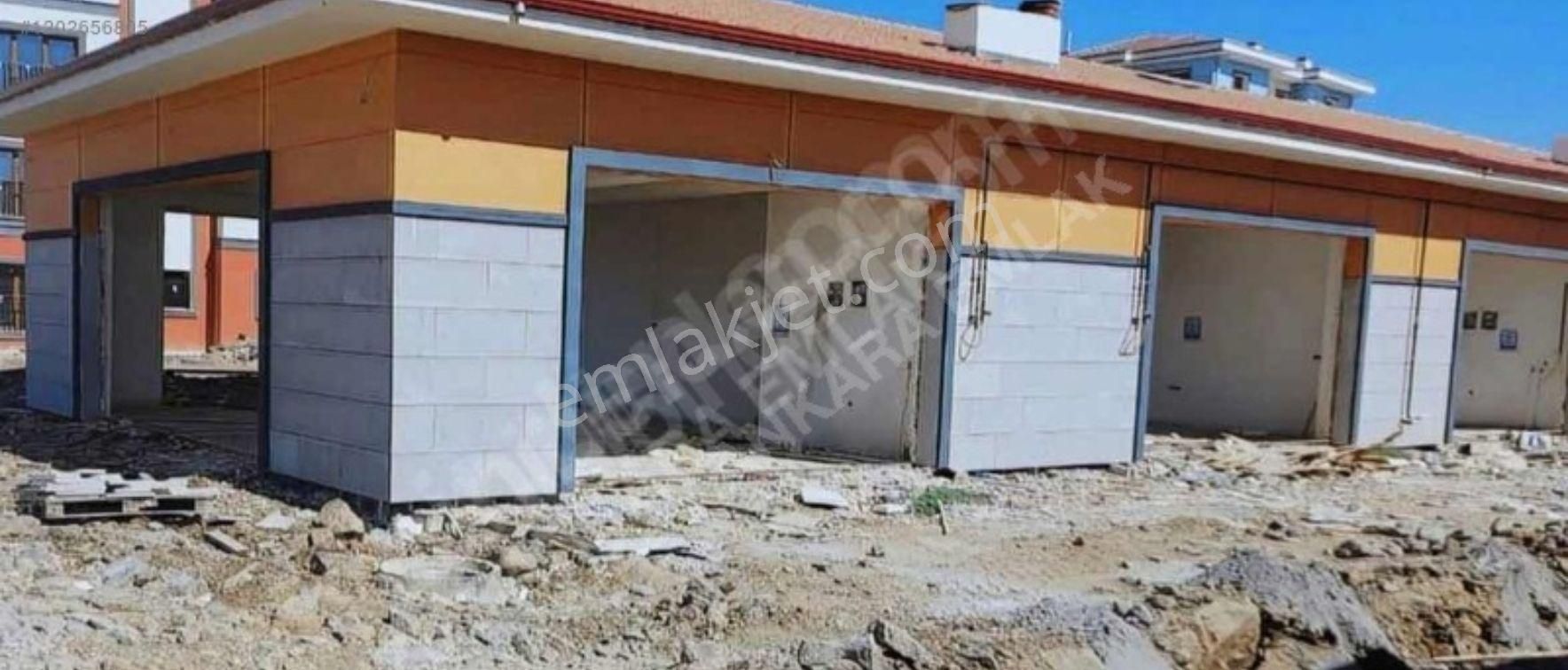 Şehitkamil Karacaburç Satılık Dükkan & Mağaza Kuzeysehirde Alışveriş Merkezinde 85 M2 Muhteşem Lokasyonda Super Lux Dükkan...