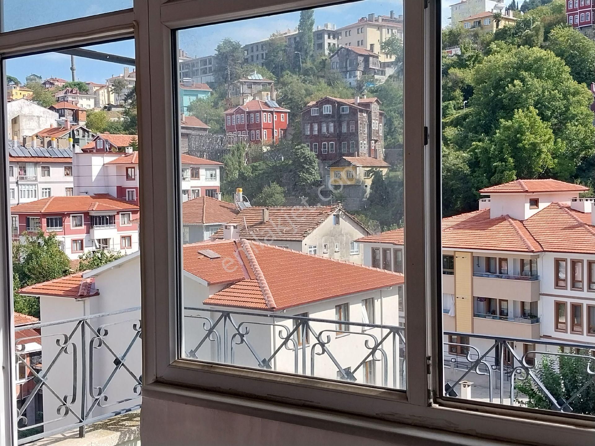 İnebolu Aşağı Hatipbağı Satılık Daire İNEBOLU A.HAT.MAH.360.DERECE FÜLL İNEBOLU VE DENIZ MANZARALI 3+1 SATILIK DAIRE