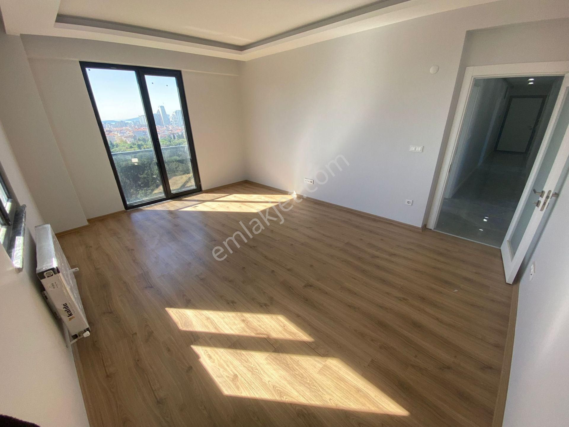 Kartal Gümüşpınar Satılık Daire  3+1 EBEVEYN BANYOLU, GÜVENLİKLİ, SİTE İÇERİSİNDE SATILIK DAİRE