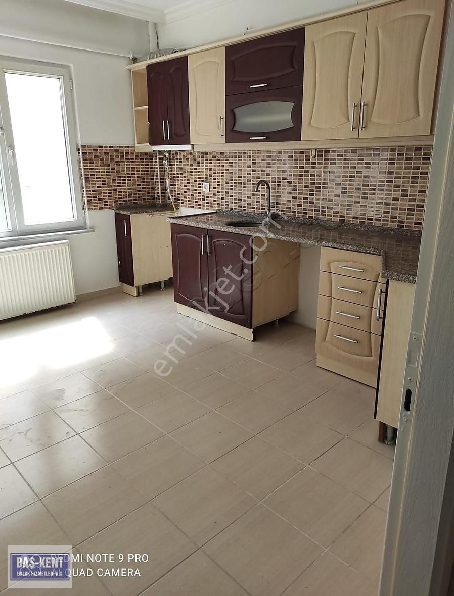 Çorlu Muhittin Satılık Daire MUHİTTİN MAHALLESİNDE 3+1 ARA KAT MASRAFSIZ SATILIK DAİRE