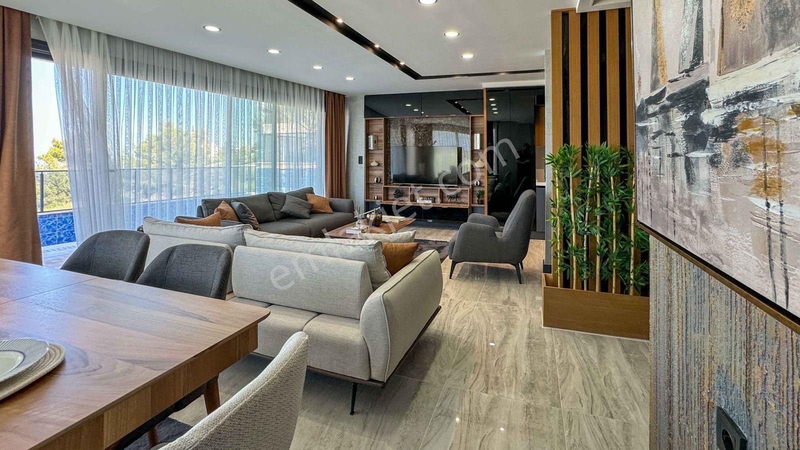 Soğucak'ta Deniz Manzaralı Full Eşyalı Müstakil Sıfır Villa... - Görsel 9