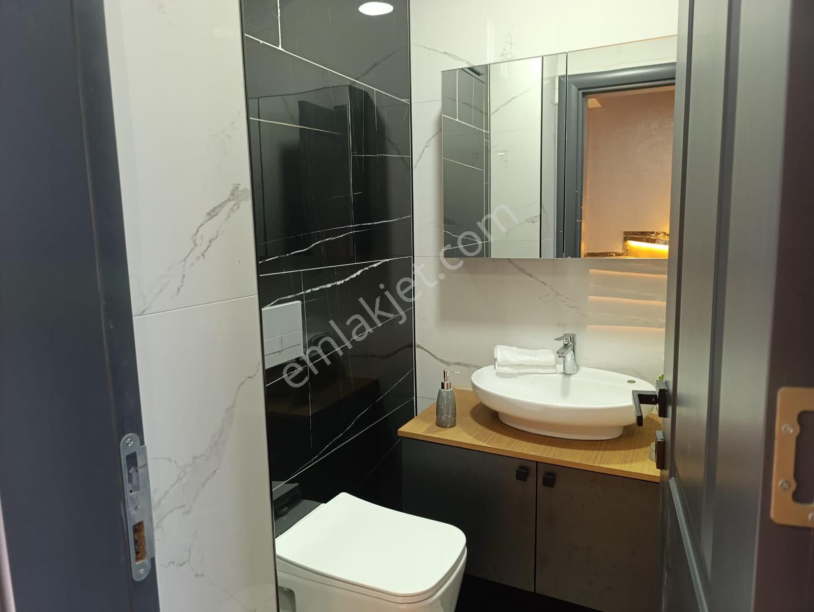 Soğucak'ta Deniz Manzaralı Full Eşyalı Müstakil Sıfır Villa... - Görsel 30