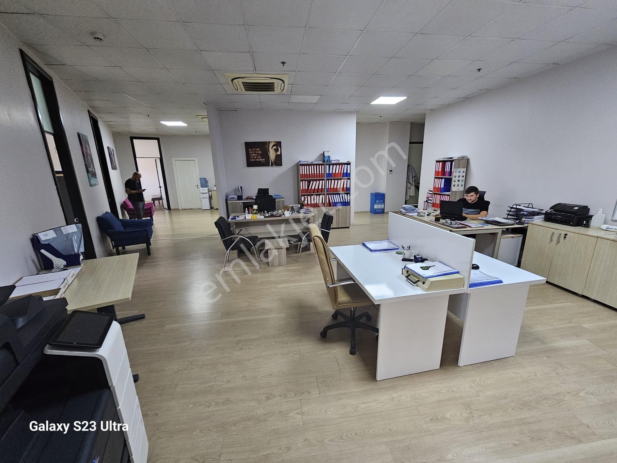 Maltepe Ofistanbul Plaza'da Tam Kdv'li 385m2 Satılık İskanlı Boş Ofis... - Görsel 21