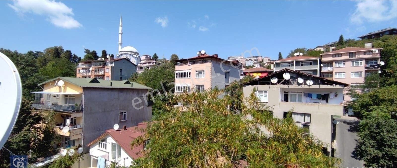 Sarıyer Tarabya Satılık Daire Tarabya'da Bakımlı Güzel Konumda Satılık 2+1 Daire