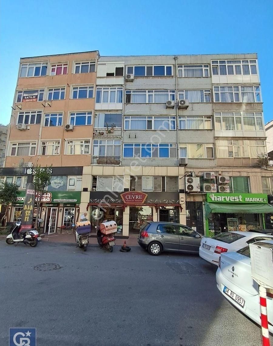 Şişli Esentepe Kiralık Daire Mecidiyeköy merkezde, Metro ve Metrobüse yürüme mesafesinde kiralık 3+1 daire