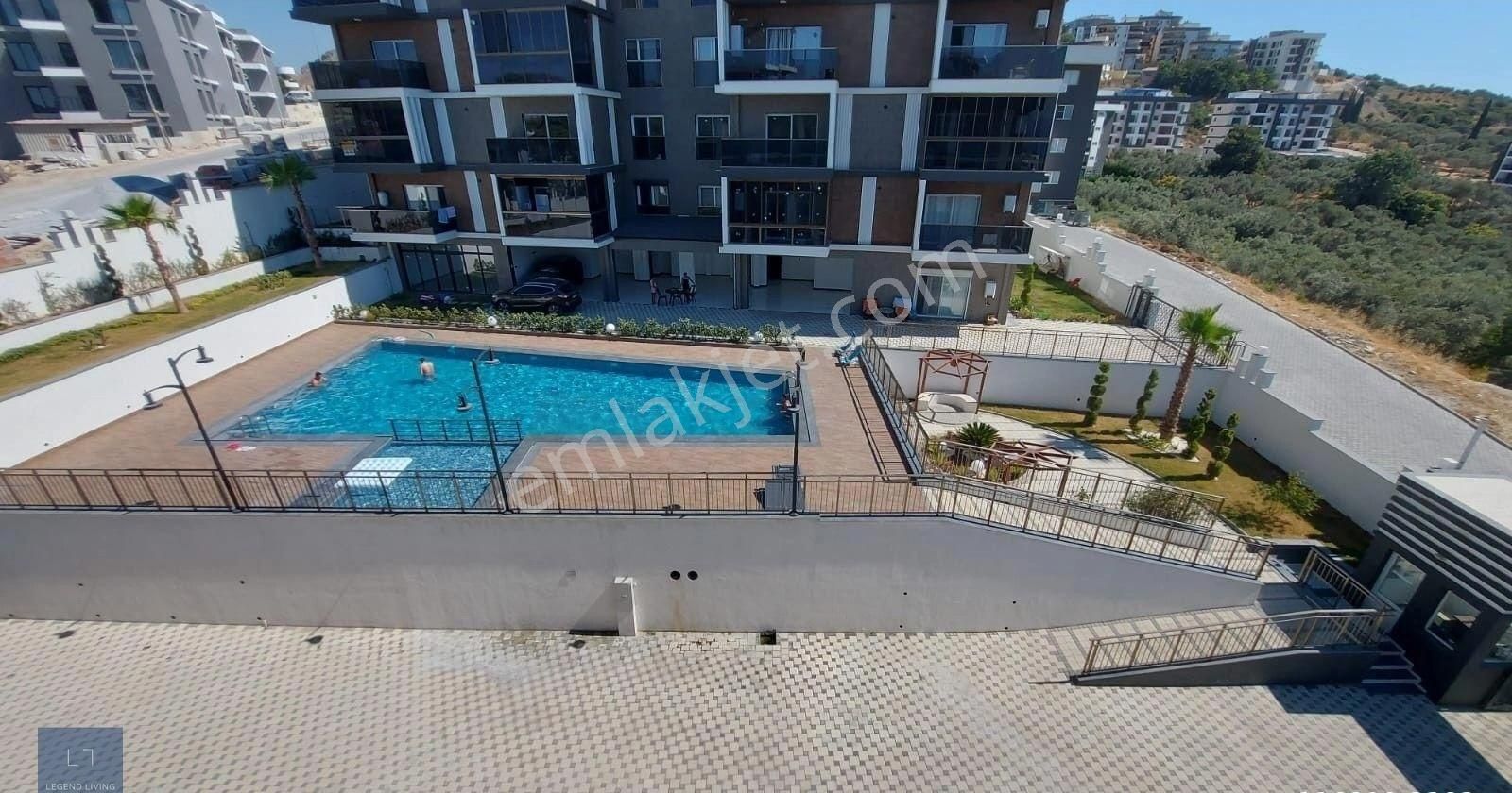 Kuşadası Değirmendere Satılık Daire Kuşadası satılık 3+1 Doğalgazlı Havuzlu Güvenlikli Sitede Sıfır Daire