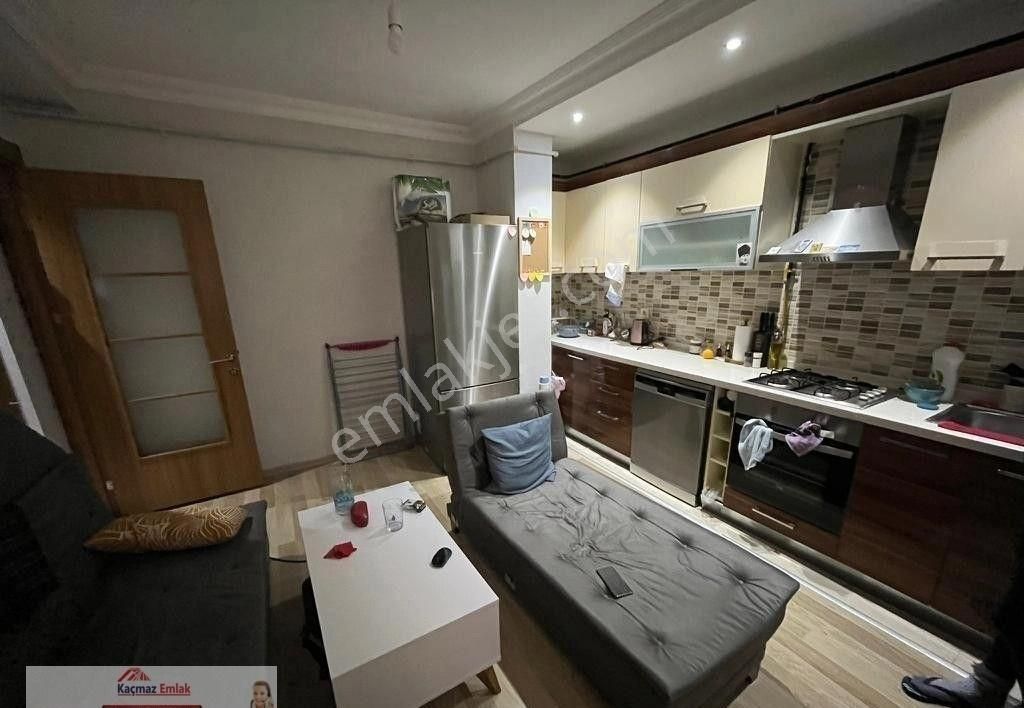 Maltepe Altıntepe Satılık Daire Altıntepe Meral Park Sitesi'nde 55M² Lüks 1+1 !