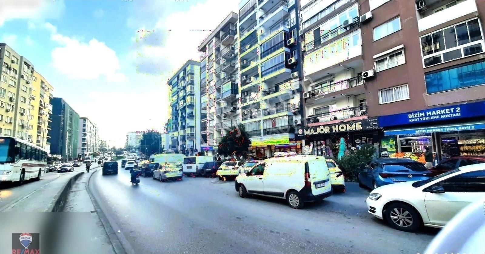 Konak Güneşli Satılık Daire Eşrefpaşa Caddesi Üzerinde Geniş Ve Ferah Satılık Daire