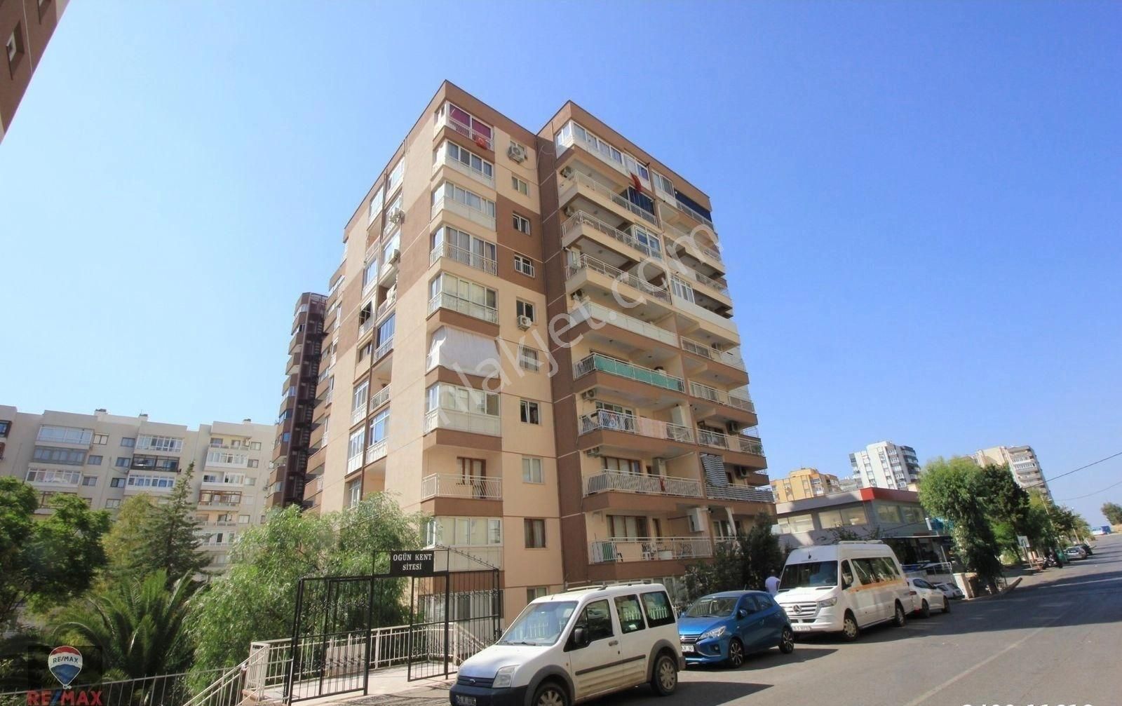 Bayraklı 75. Yıl Satılık Daire Bayraklı 75. Yıl Mah Ogün Kent Sitesi 3+1 Satılık Yatırımlık Daire