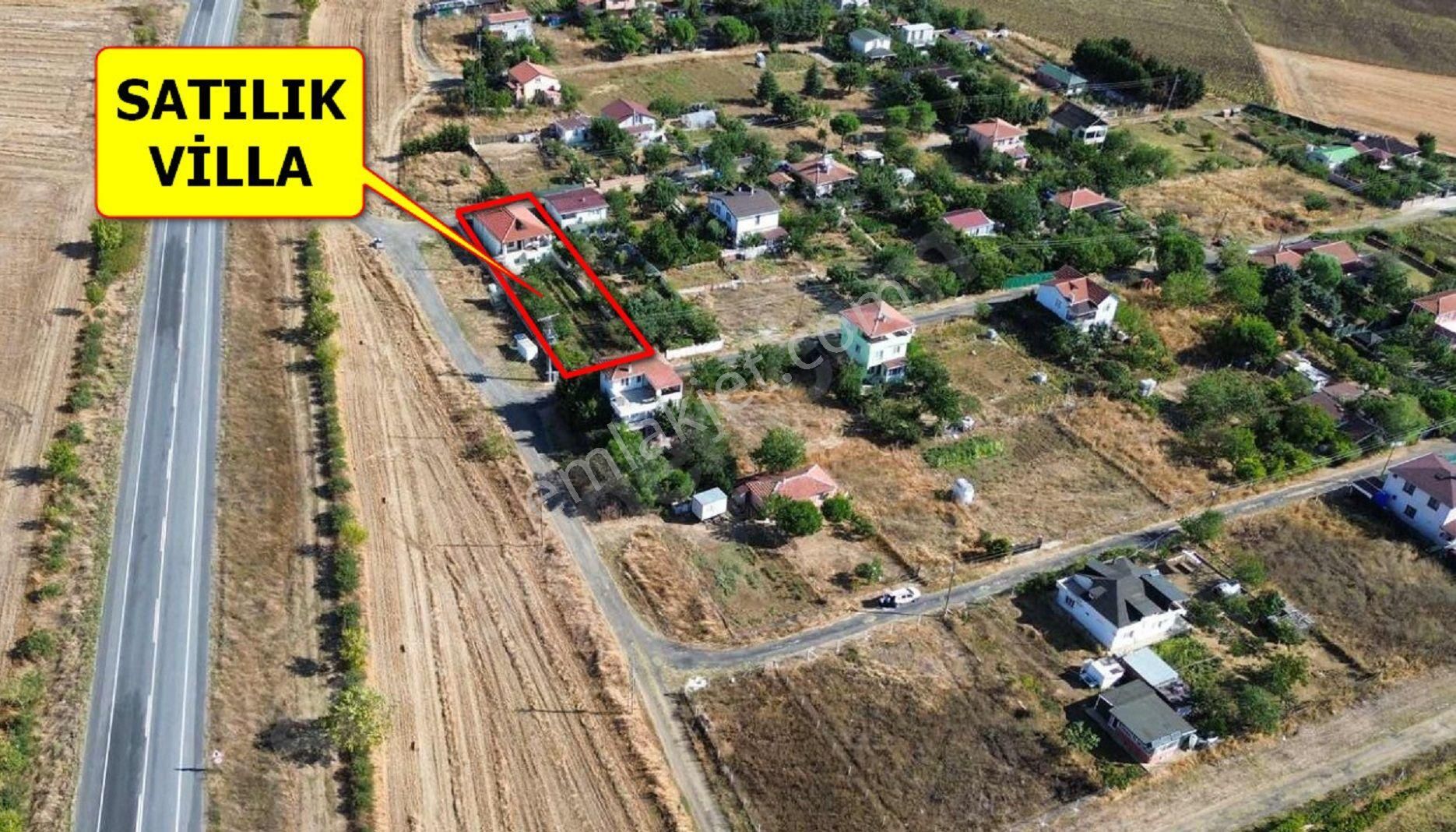 Çorlu Seymen Satılık Villa  ÇORLU SEYMEN’DE D-100 KARA YOLU ÜZERİNDE BAHÇELİ SATILIK VİLLA