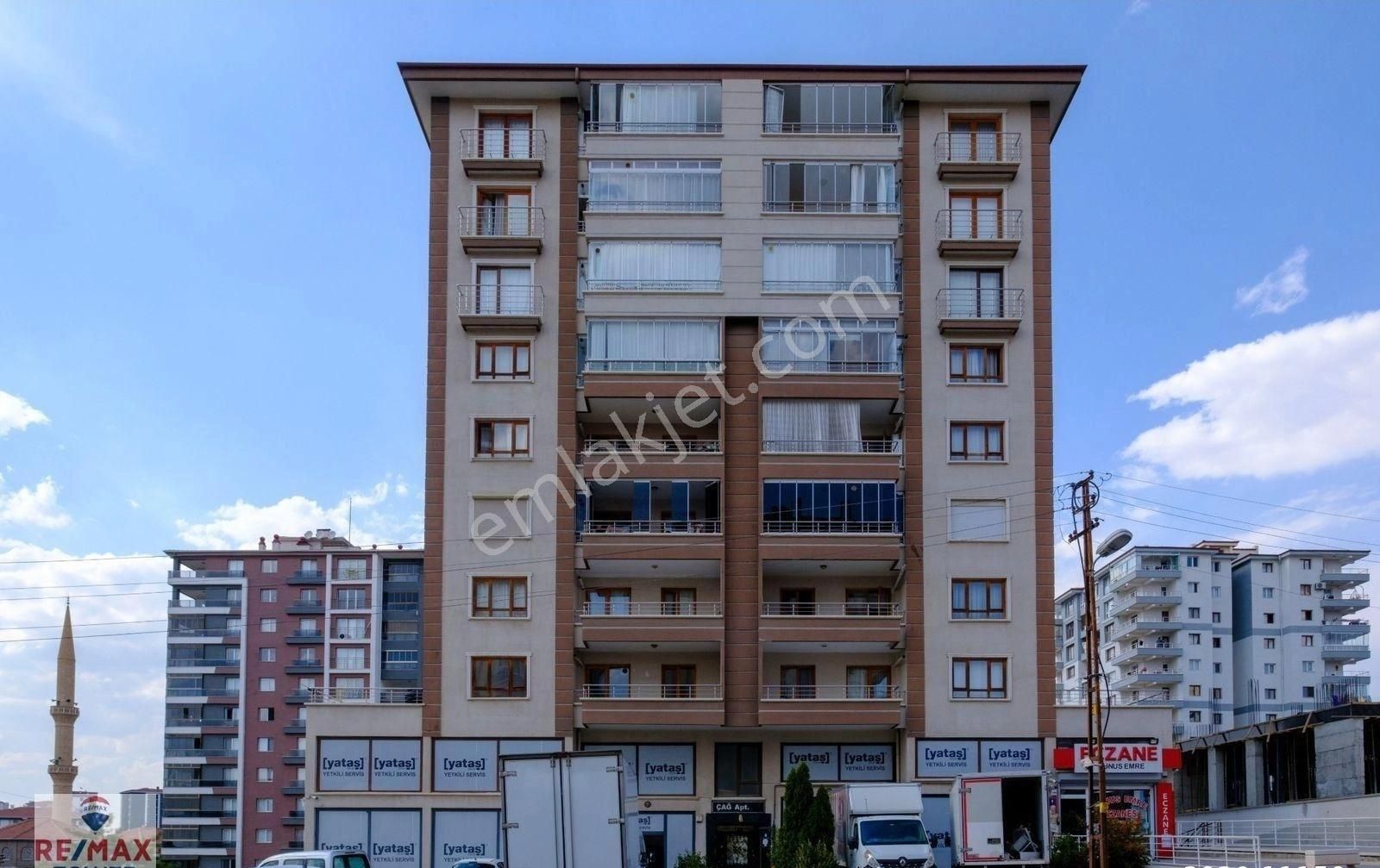 Altındağ Ulubey Satılık Daire ULUBEY'DE CADDE ÜZERİNDE 3+1 SATILIK DAİRE