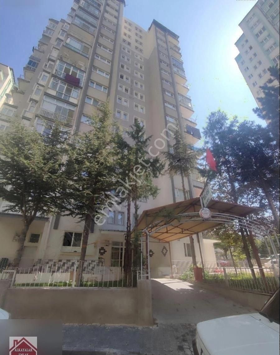 Melikgazi Şirintepe Satılık Daire ALKAYALAR EMLAK'TAN ŞİRİNTEPE MAHALLESİNDE 3+1 SATILIK DAİRE