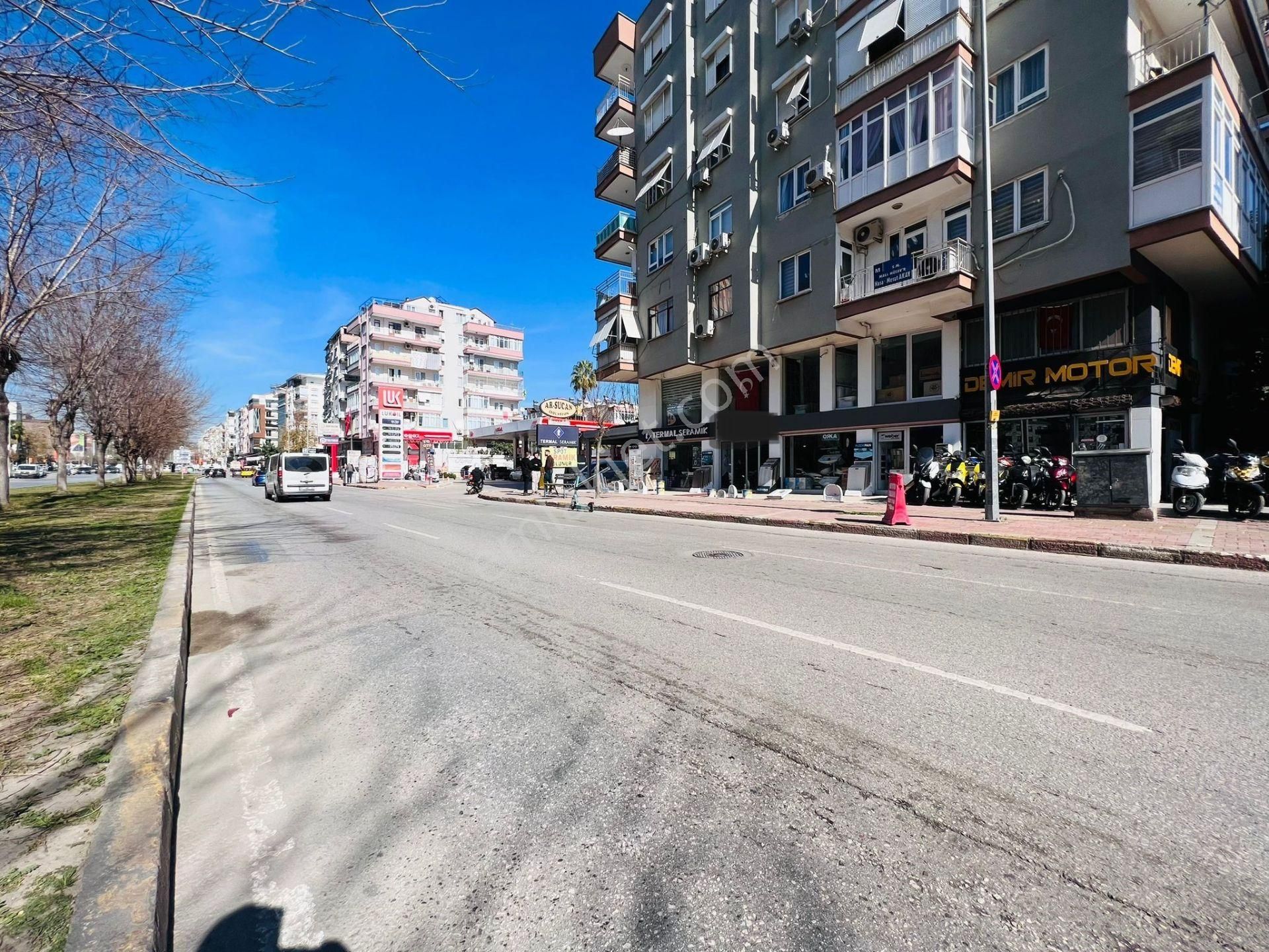 Muratpaşa Dutlubahçe Satılık Dükkan & Mağaza Satılık Dükkan Cadde Üzerinde // Tabela Değeri Yüksek / 3 Katlı