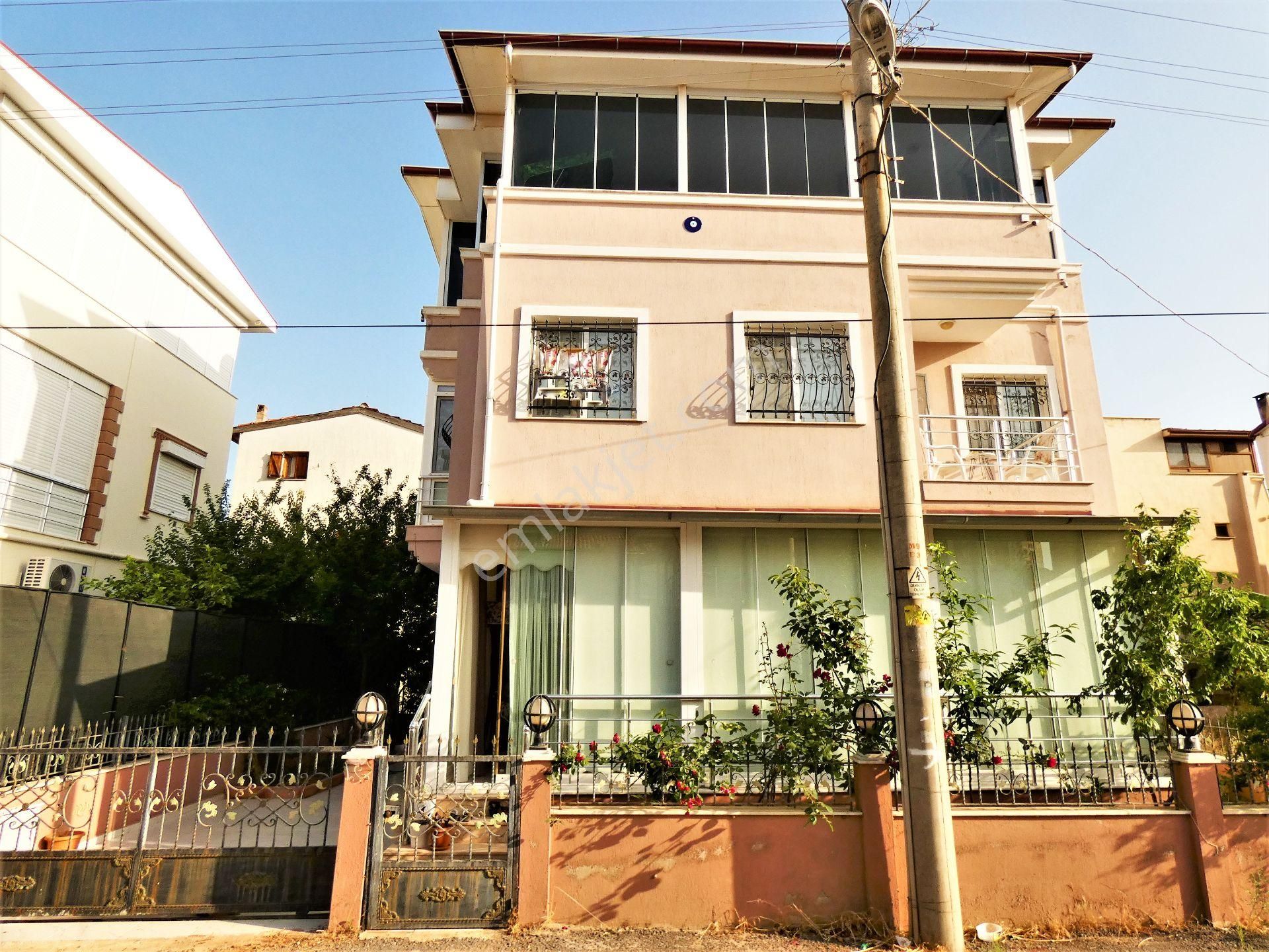 Seferihisar Payamlı Satılık Villa İzmir Seferihisar Doğanbey De Satılık Müstakil Villa 5+1