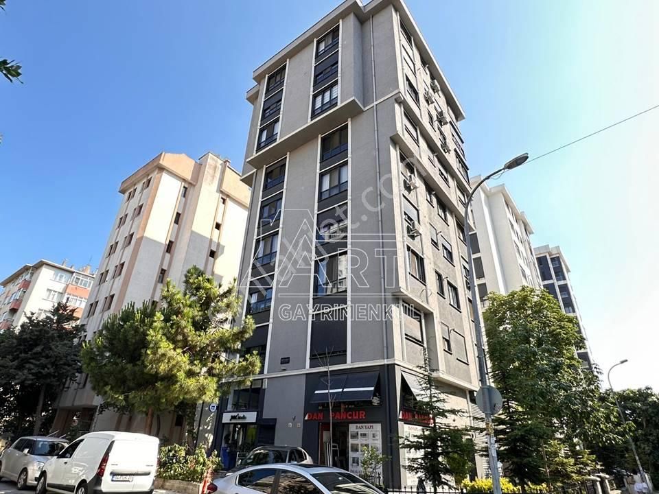 Kadıköy Bostancı Satılık Daire  BOSTANCIDA 2+1 KOMBİLİ GENİŞ MERKEZİ SATILIK DAİRE