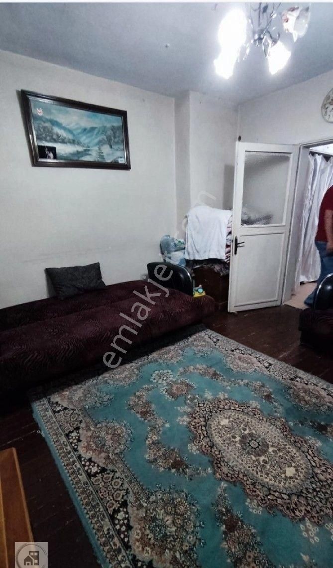 Kağıthane Telsizler Satılık Daire Satılık Büyük 1+1 Kat Mülkiyetli 2+1 Olacak Özellikte Daire