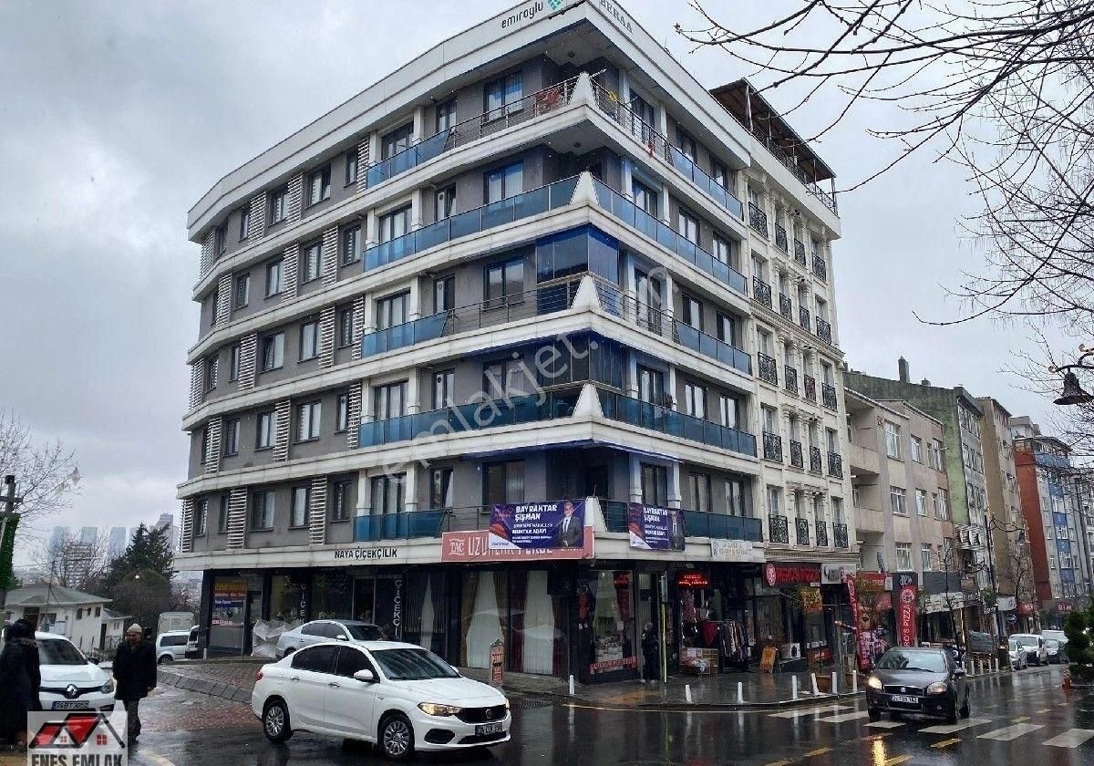 Kağıthane Sultan Selim Satılık Daire SULTAN SELİM CADDESİ PARALELİNDE Şirintepe'ye Bağlı 3'kat Süper Lüks 2+1 Kiracılı 70 M2 Daire