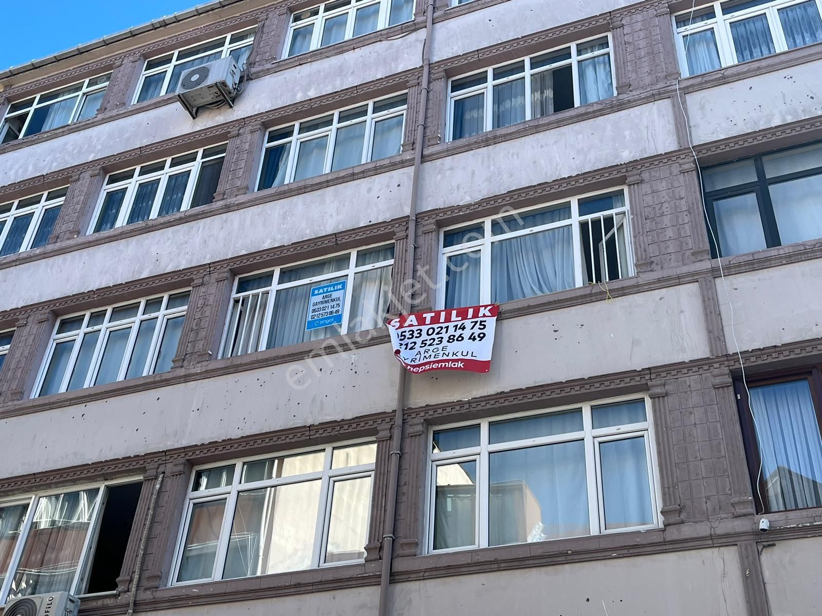 Fatih Derviş Ali Satılık Daire  Saray Ağası Caddesi 150 M2 Satılık Daire