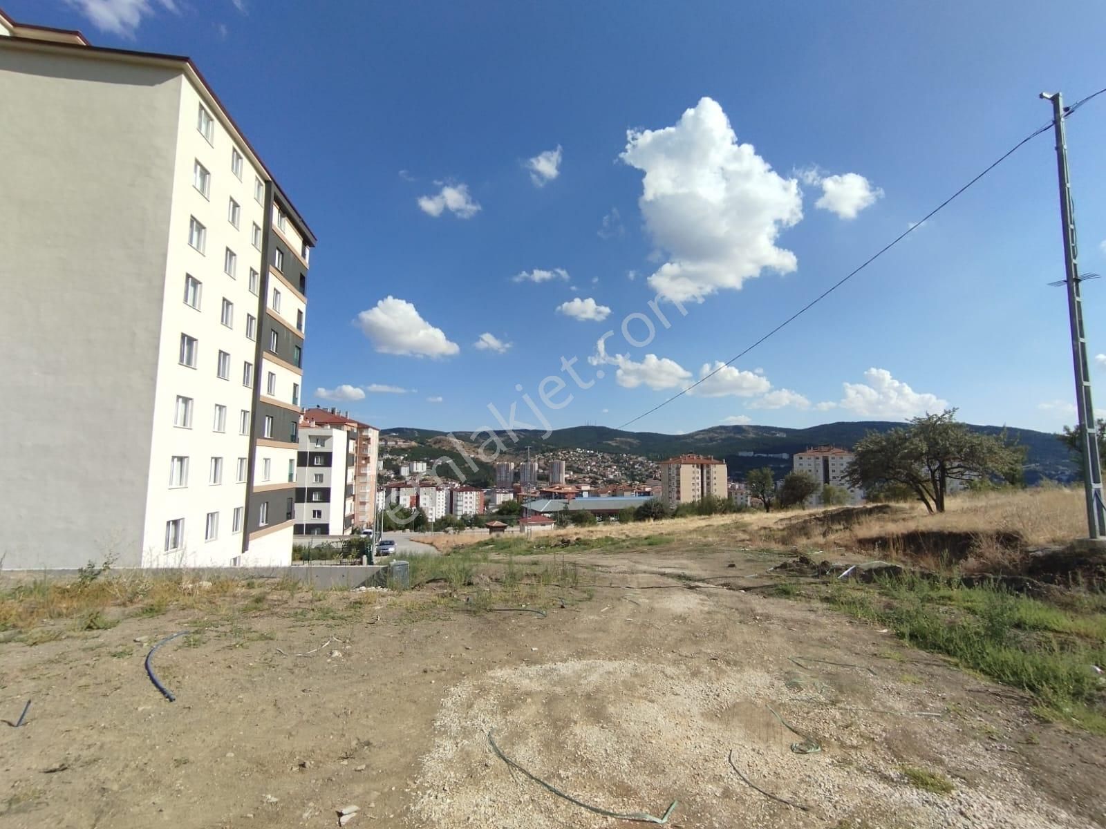 Yozgat Merkez Yukarınohutlu Satılık Daire  ÇANKAYA EMLAKTAN YOZGAT MANZARALI SATILIK 2+1 DAİRE