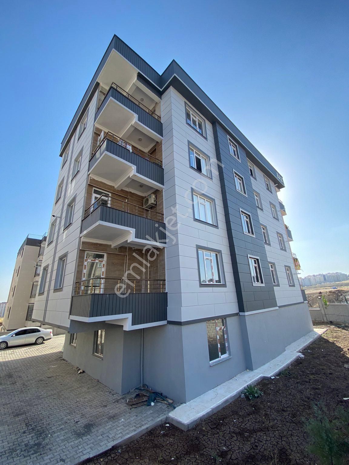 Karaköprü Seyrantepe Satılık Daire SEYRANTEPE MAH SATILIK 2+1 105m2 1.KAT VE ARA KAT DAİRELER