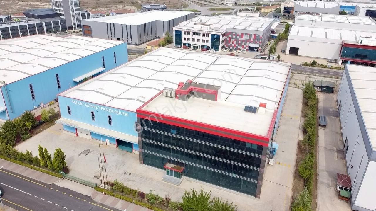 Dilovası Çerkeşli OSB Kiralık Fabrika  Dilovası İmes Osb'de Taşınmaya Hazır 8200 m2+1600 Kwa+Vrf+Vinç+İskanlı Kiralık Fabrika 