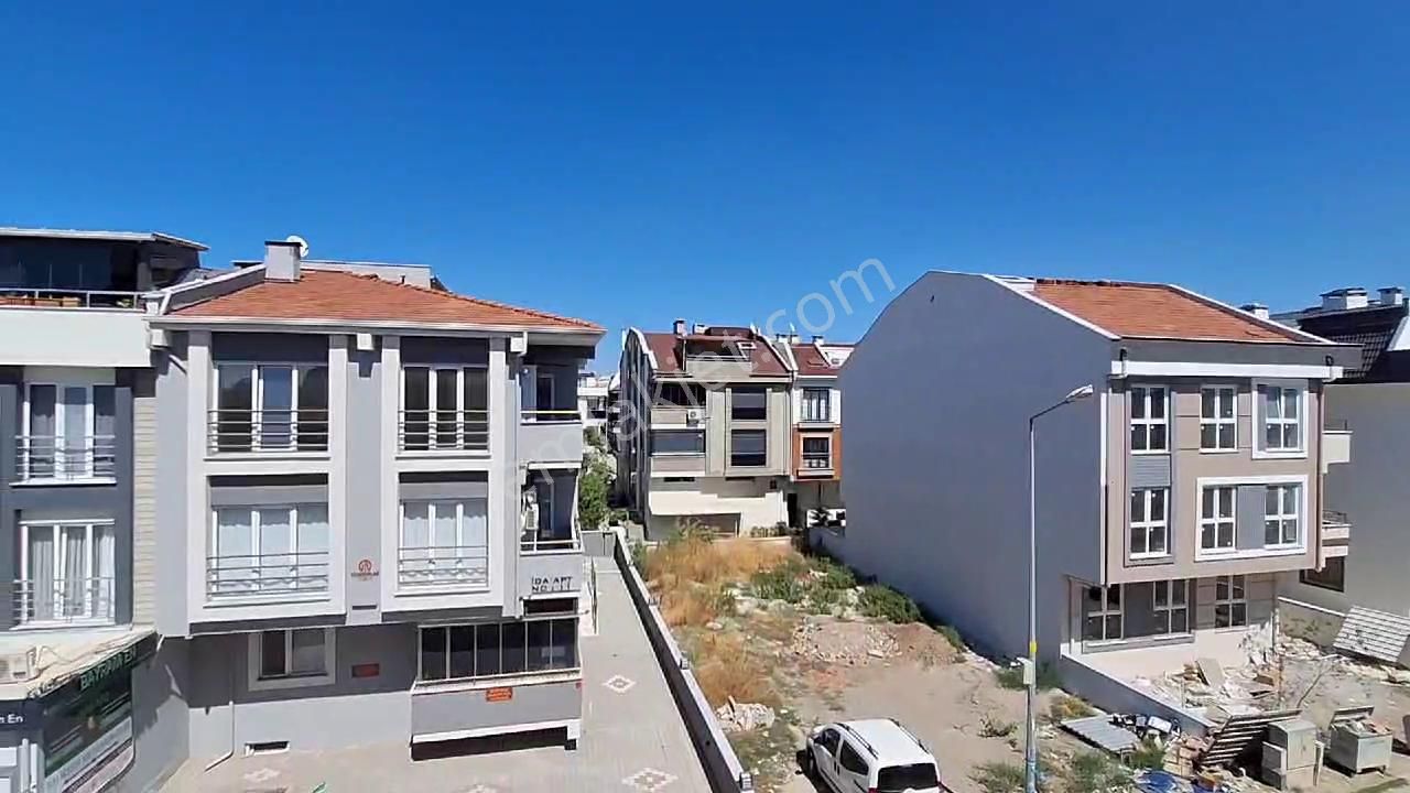 Altıeylül Gaziosmanpaşa Kiralık Daire  BAY-LENT EMLAK'TAN ŞEHİR HASTANESİ KARŞISI KİRALIK 2+1 ARAKAT DAİRE