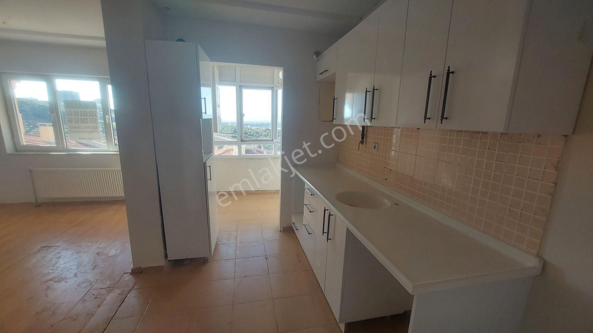 Menemen Gazi Kiralık Daire Ahıska Kent Toki'de Doğalgazlı -geniş Balkonlu 2+1 Kiralık Daire