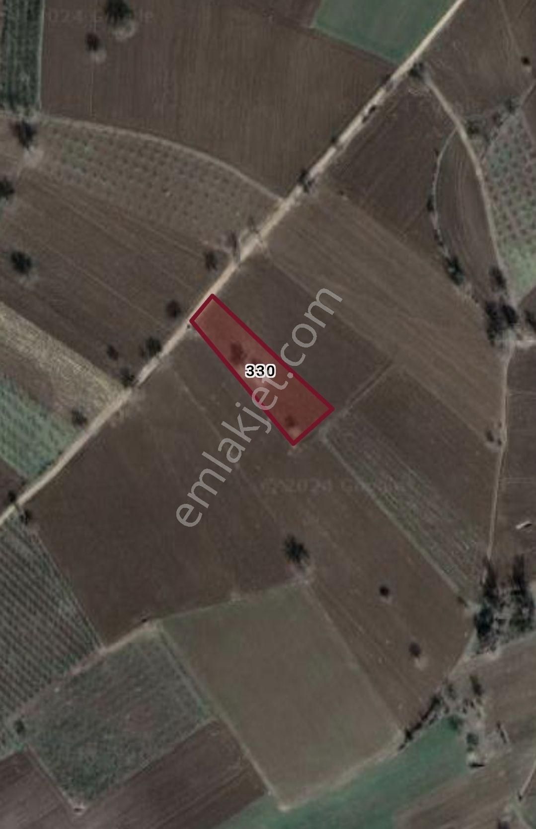 Roma' Dan Çayırlı' Da Satılık Yola Cephe Tarla - Görsel 7