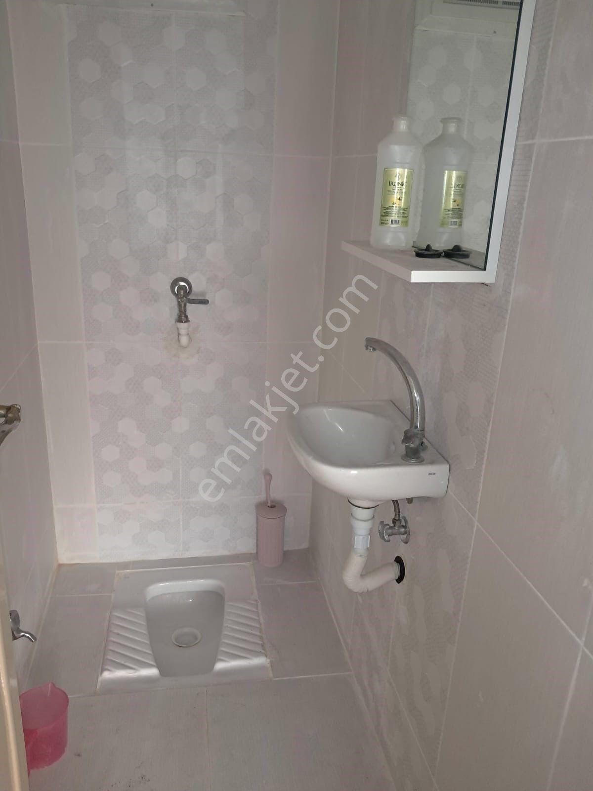 Yenimahalle Beştepe Kiralık Daire   Paylaş Kazan BEŞTEPE DE ÖN CEPHE ÜST KAT YAPILI BAĞIMSIZ 3+1 KİRALIK DAİRE