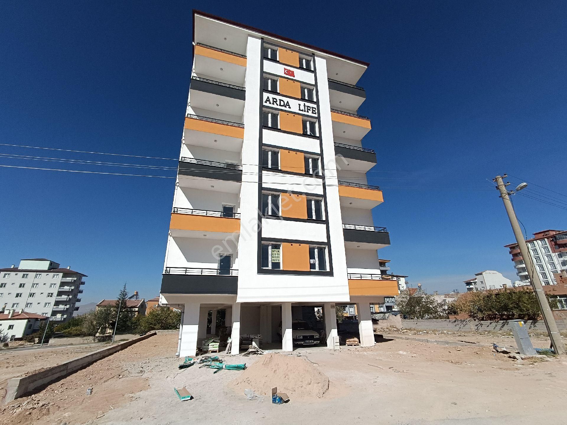 Niğde Merkez İlhanlı Satılık Daire ZİRVE EMLAK'TAN SATILIK 3+1 DAİRE İLHANLI MAHALLESİ 