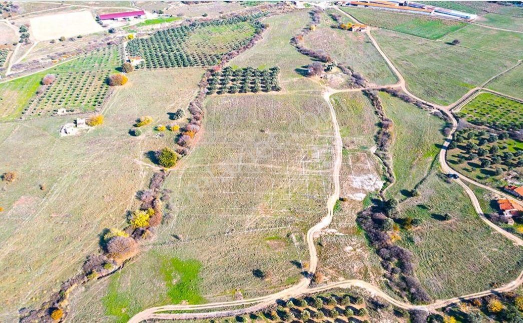 Foça Fevzi Çakmak Satılık Bağ & Bahçe Yeni Foça Tiny Park Phokaia Projesi’nde Satılık Parsel