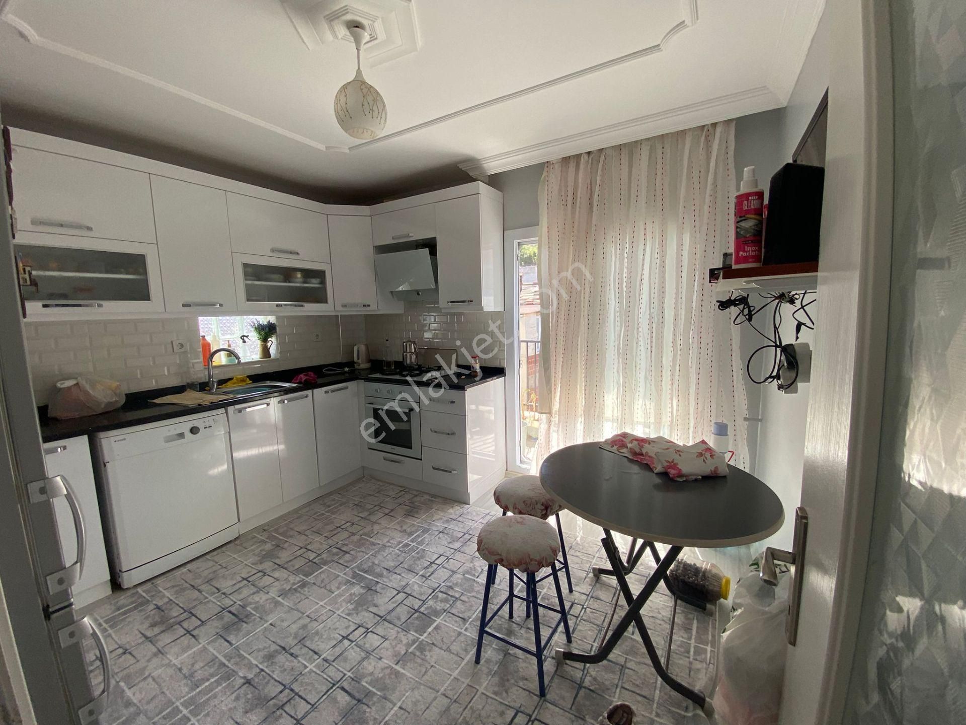 Acill Konak Millet Mah.de Mersinpınar'da 4 Katlı Komple Satılık Müstakil Ev(bina) - Görsel 11