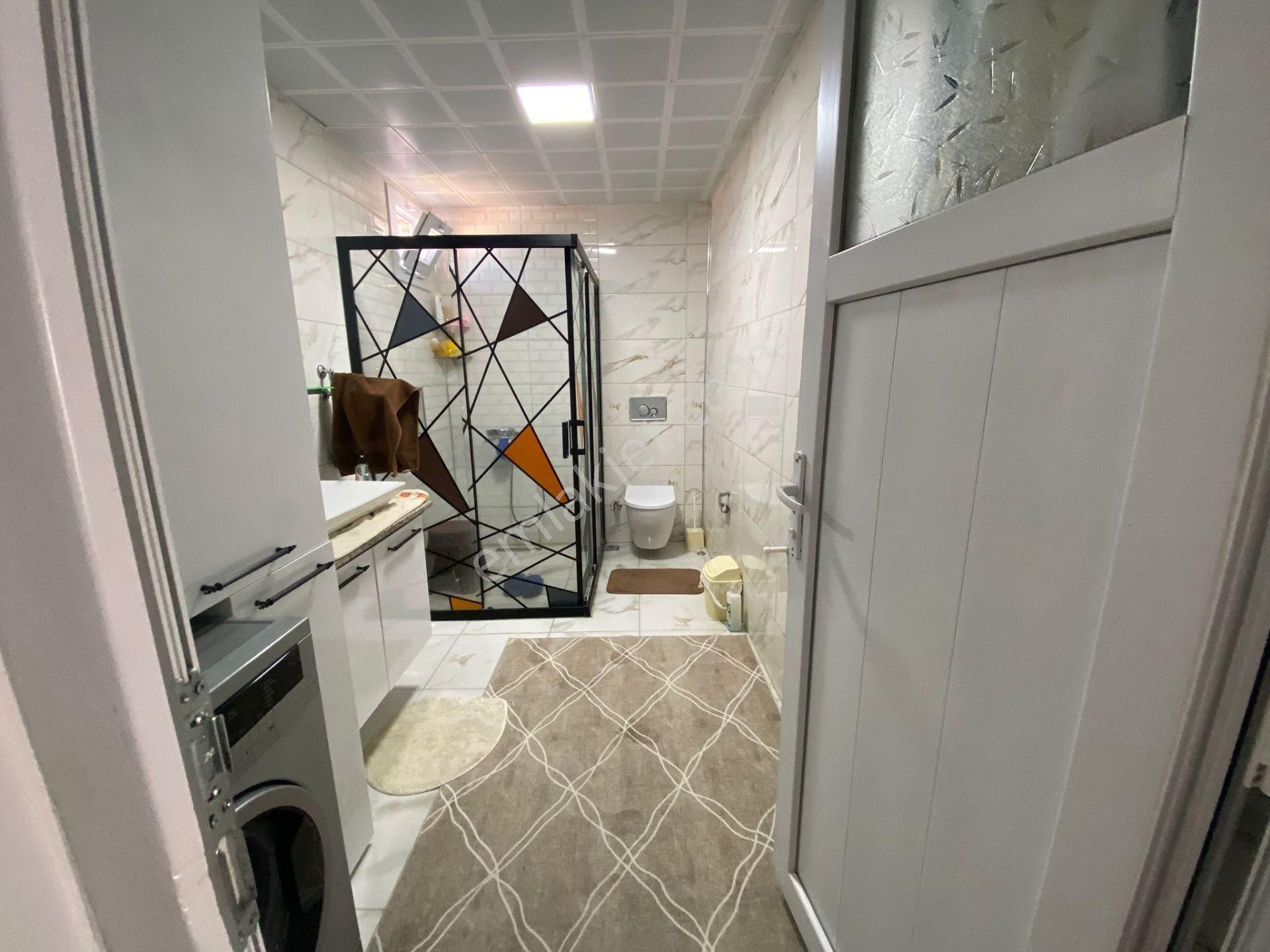 Acill Konak Millet Mah.de Mersinpınar'da 4 Katlı Komple Satılık Müstakil Ev(bina) - Görsel 12