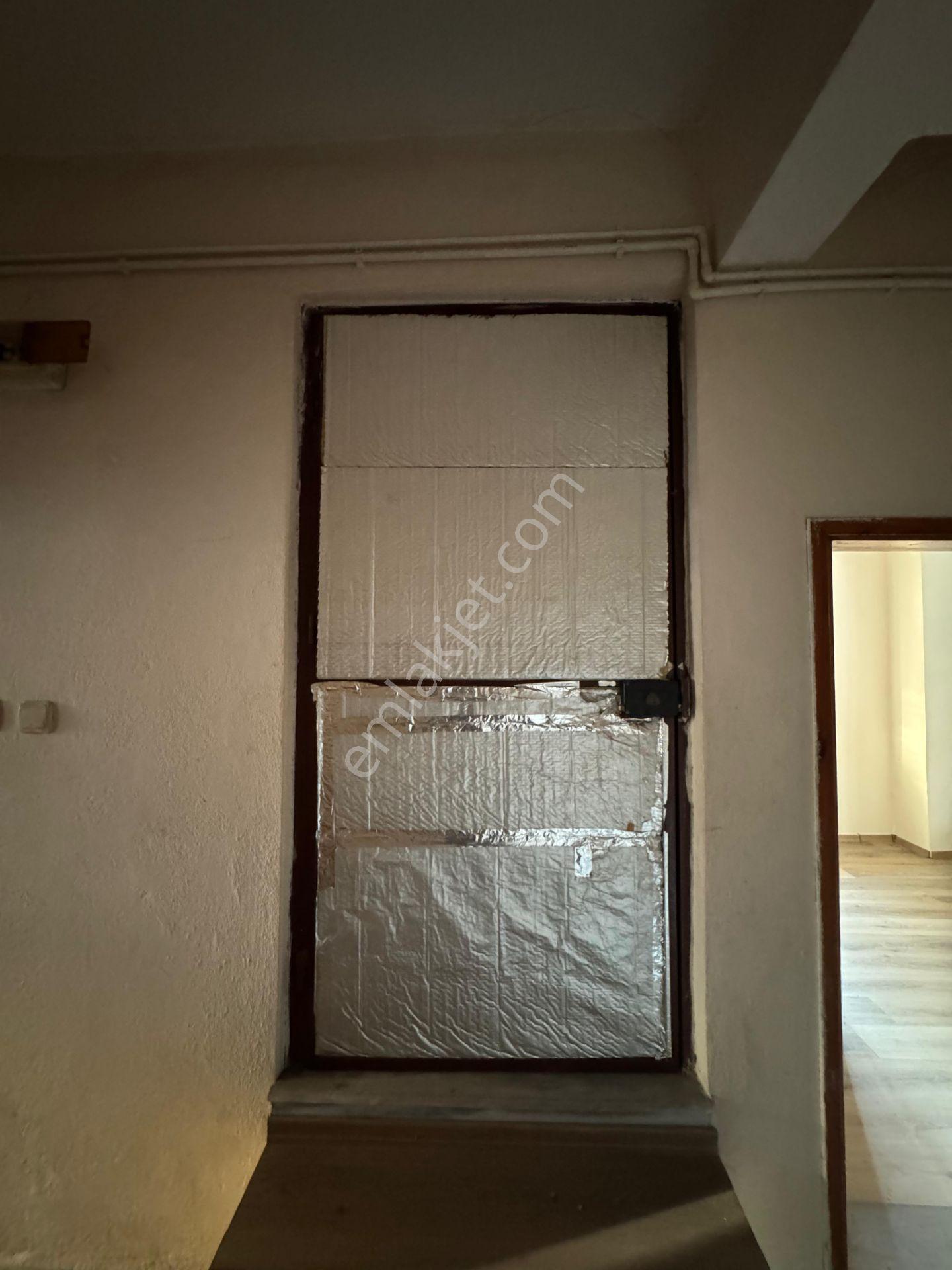 Emek Emlak'tan Hacı Osman Mah.de 1+1 Sobalı Kiralık Daire K-2892 - Görsel 14