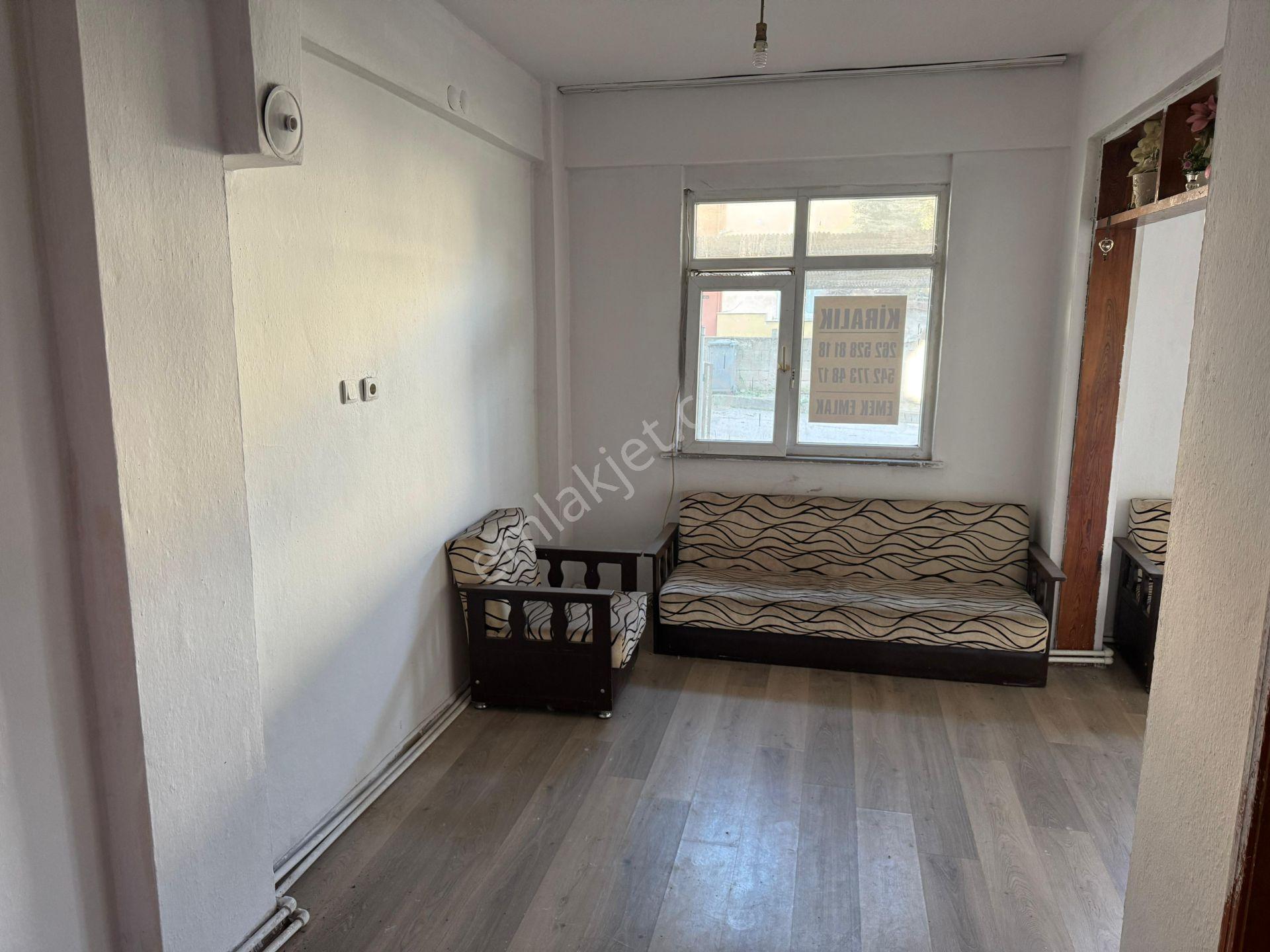 Emek Emlak'tan Hacı Osman Mah.de 1+1 Sobalı Kiralık Daire K-2892 - Görsel 8